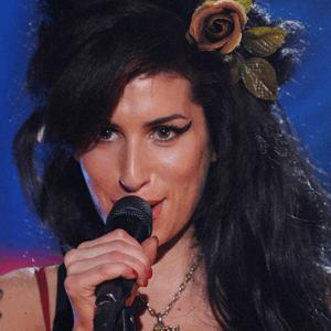 Amy Winehouse - My Own Way