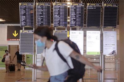 Reino Unido y Francia escenifican el debate sobre los viajes a Espaa en verano