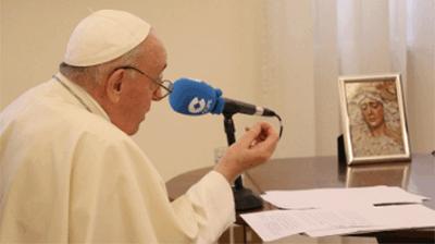 El Papa Francisco abre la puerta a un posible viaje a Santiago: Prometí pensarlo
