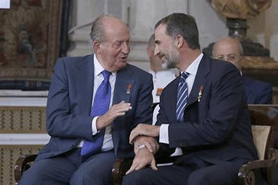 El Rey Don Juan Carlos se reencuentra hoy con Felipe VI en Zarzuela casi dos años después